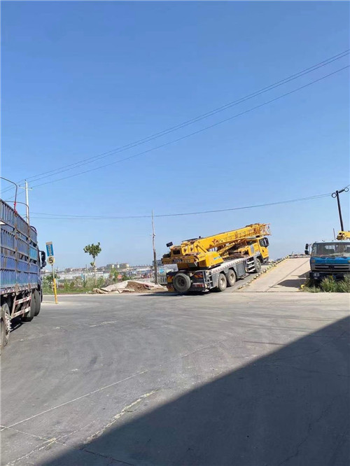 蓟州区25吨吊车的租赁价格大概是多少？