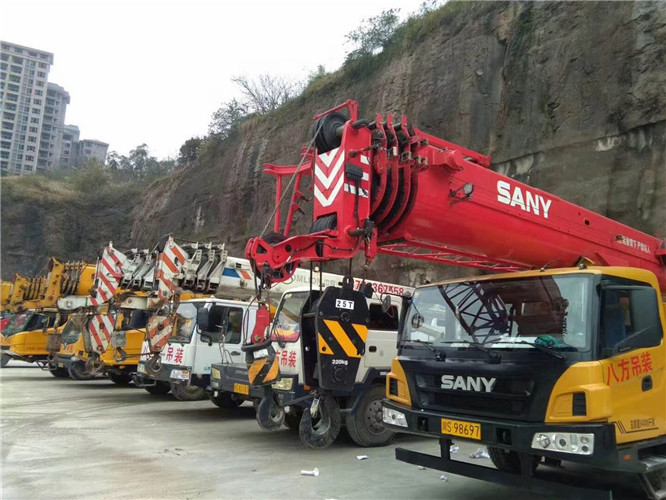 蓟州区吊车出租按什么计费？台班费、单次费、里程费怎么算？